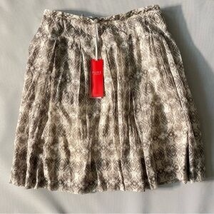Pure Collection Luxury Flowy Neutral Skirt NWT Women’s Size 12